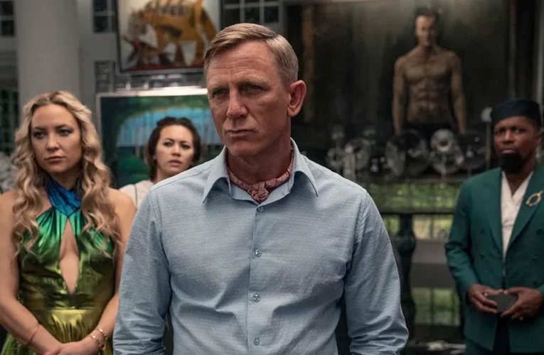 Daniel Craig Realizes the Killer Is Close By in the “Knives Out 2” Official Trailer